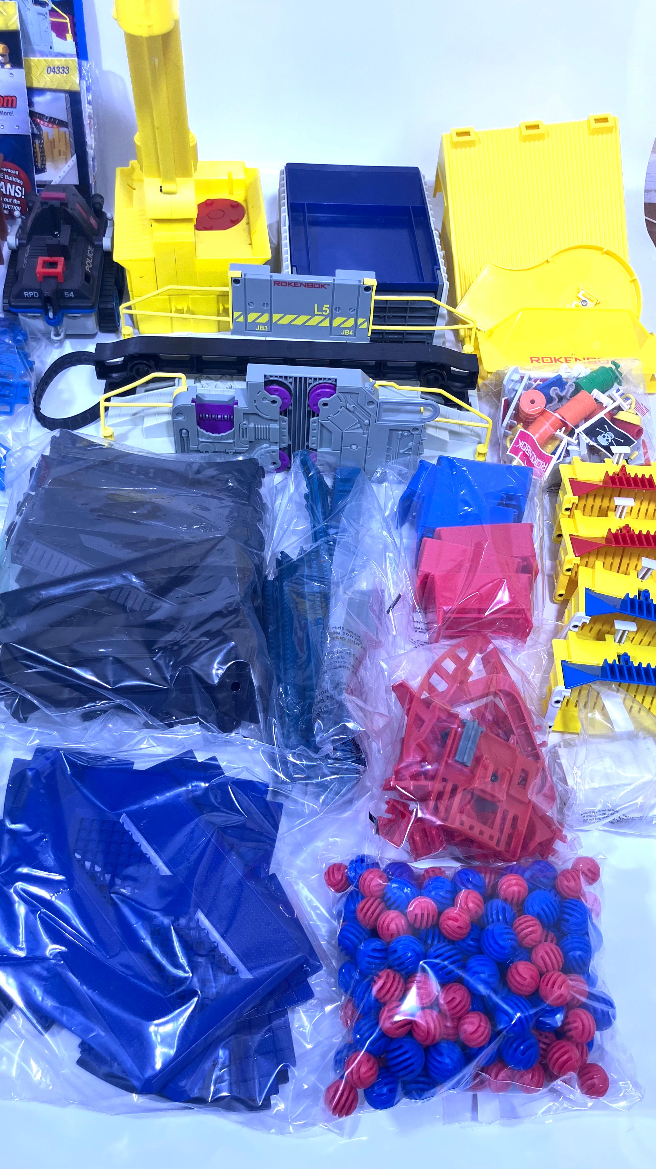 HUGE Lot of ROKENBOK System Building Toys Vehicles Radio Control RC Over 18 LBS