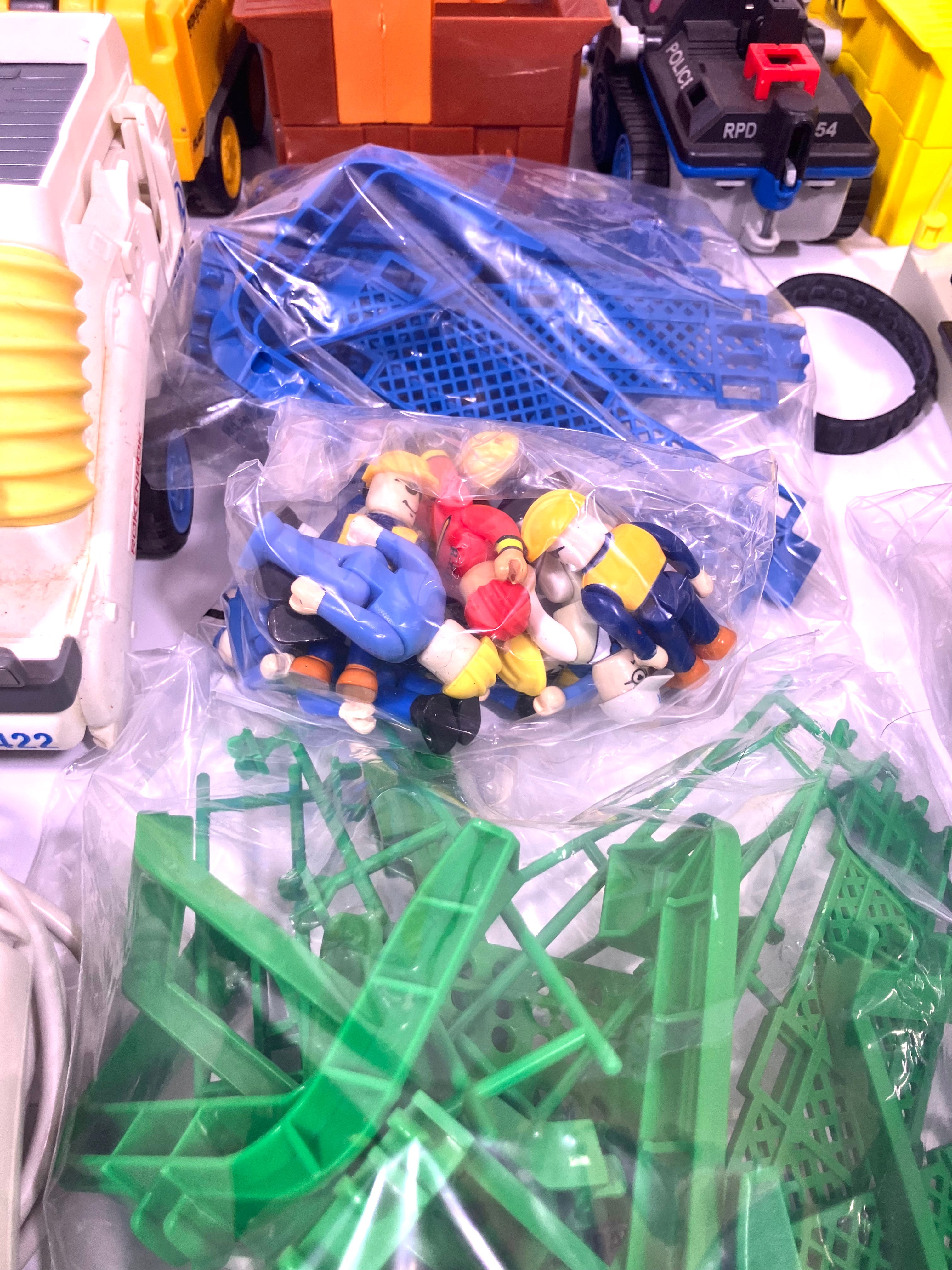 HUGE Lot of ROKENBOK System Building Toys Vehicles Radio Control RC Over 18 LBS