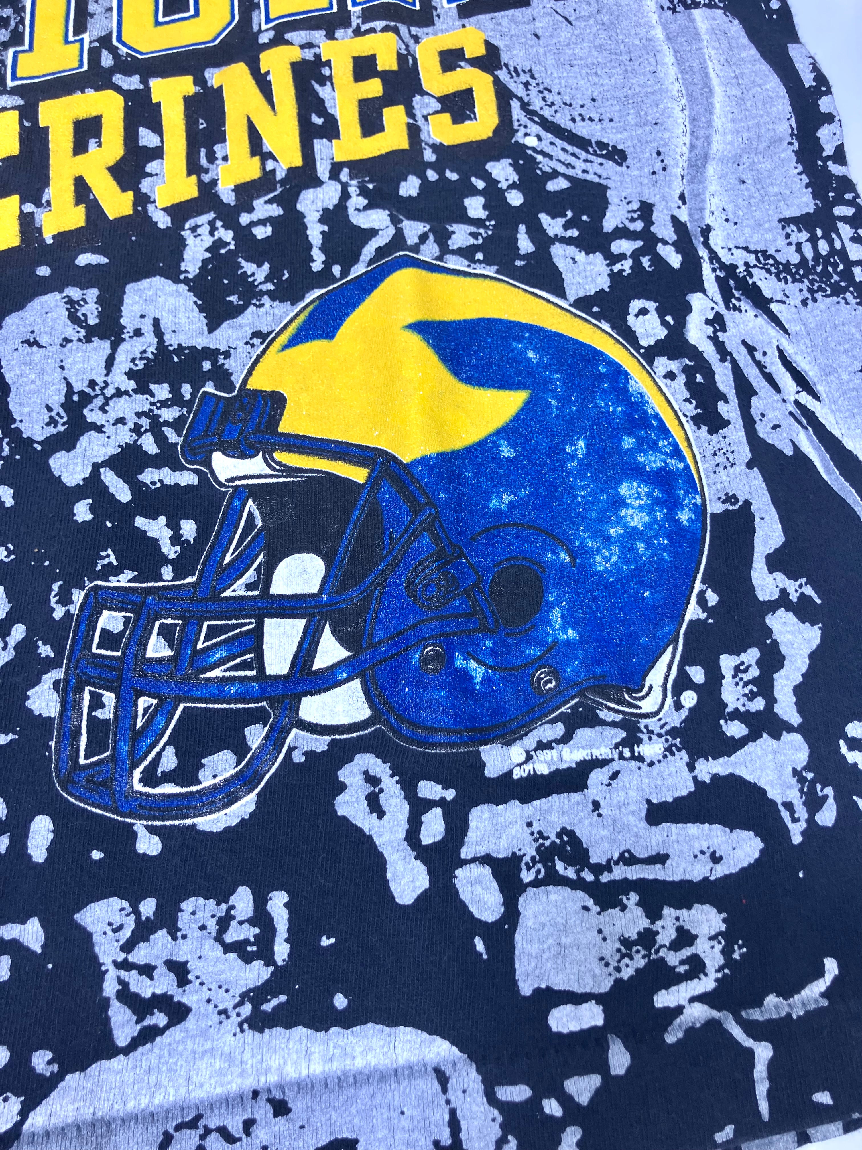 Vintage 90s Michigan Wolverines Graphic Tee T-shirt All Over Print Black Medium